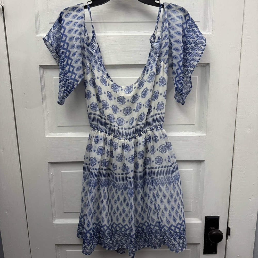Hollister Blue White Boho Flutter Sleeve Empire Waist Dress M - Picture 3 of 7